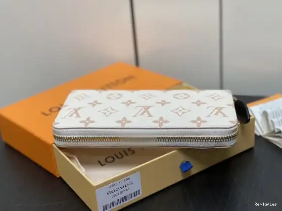 Cheap VUITTON Zippy Portefeuille LOUIS WALLET-19.5*10.5*2.5cm 0705